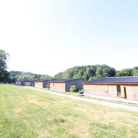 Ferienhaus Charmant Chalet Au Calme Avec Terrasse Pres De Nombreuses Activites - Fr-1-742-391 Le Rouget