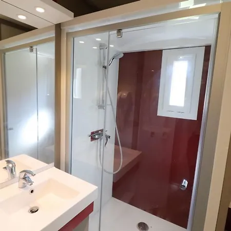 Charmant Chalet Au Calme Avec Terrasse Pres De Nombreuses Activites - Fr-1-742-391 Ferienhaus *